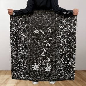 Sarung batik motif laseman kembang