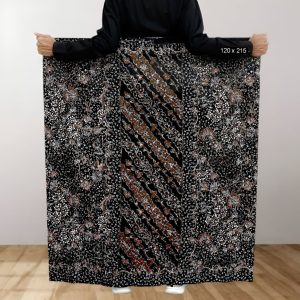 Sarung batik motif laseman hitam coklat