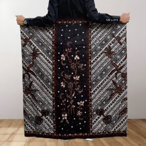 Sarung batik motif bakaran liris