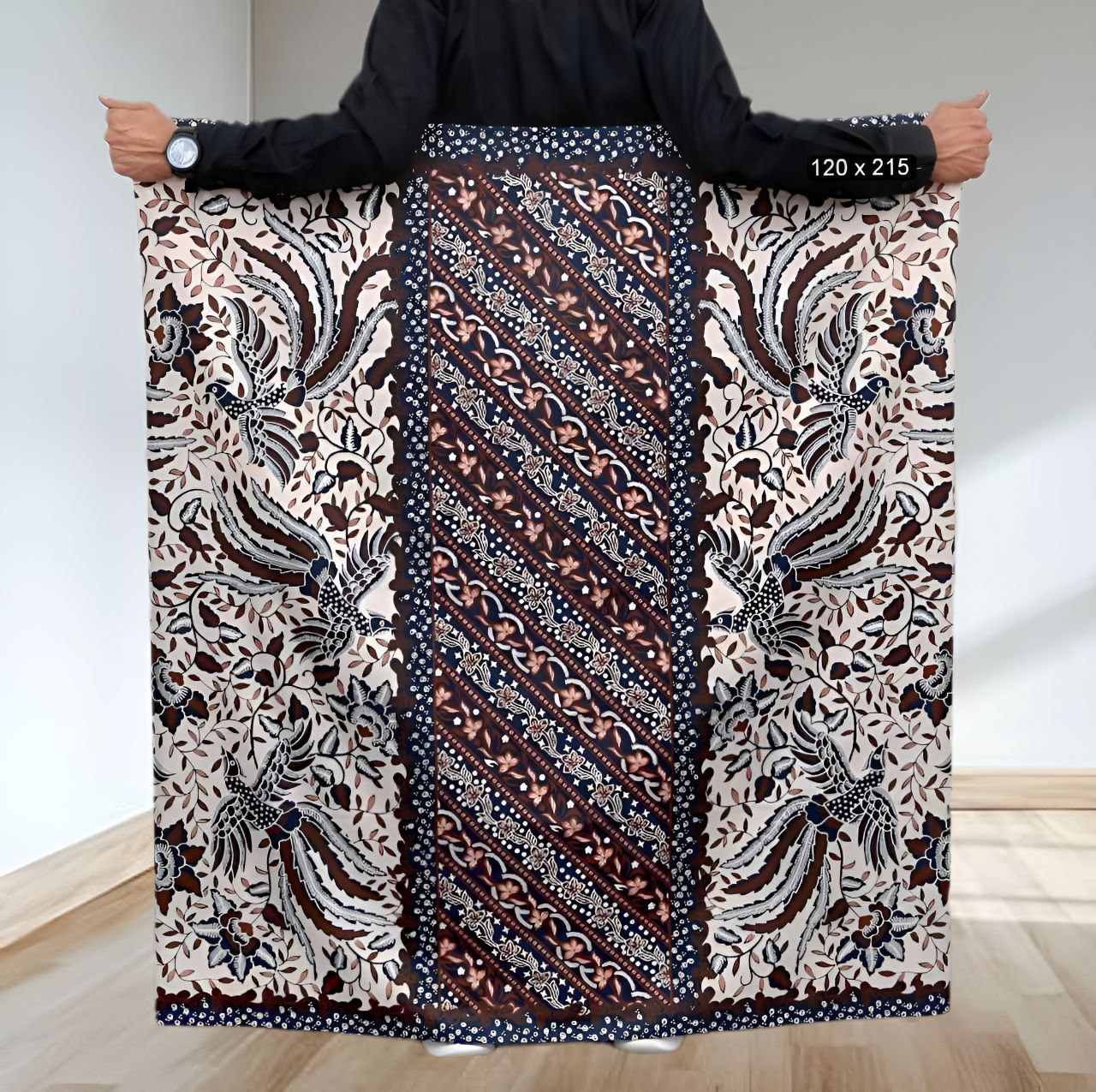 Sarung batik motif laseman cendrawasih
